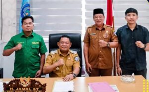 Perkuat Sinergi Pembangunan Keumatan, Wabup Jamri Terima Audiensi PD Persis Labuhanbatu Raya
