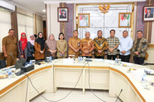 Bahas Perubahan Perda Pajak dan Retribusi Daerah, Wagubsu Dorong Peningkatan PAD dan Layanan Publik