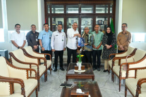 Pj Sekdaprovsu Terima Laporan Komisi Informasi Tahun 2025