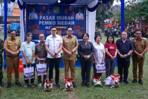 Buka Pasar Murah Imlek, Rico Waas: Medan Adalah Simbol Keberagaman Indonesia
