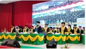 Uimed Wisuda 1.046 Lulusan, Rektor: Lulusan Unimed Harus Mampu Menjadikan Tantangan Sebagai Peluang