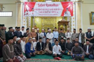Gubernur Helmi Hasan Safari Subuh di Selupu Rejang