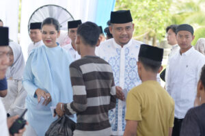 Gubsu Bobby Nasution Gelar Open House Idulfitri, Ribuan Warga Padati Rumah Dinas