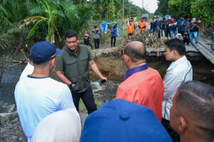 Pemprovsu Pastikan Perbaikan Ruas Jalan Jembatan Merah
