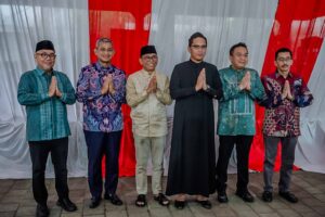 Zakiyuddin Harahap Sambut Hangat Tamu Halalbihalal, Pererat Silaturahmi