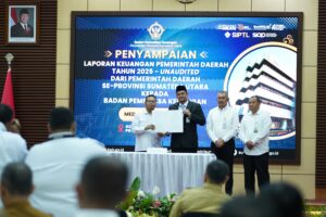 Gubsu Bobby Nasution Serahkan LKPD TA 2025 ke BPK Sumut