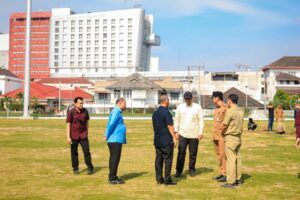 Gubsu Bobby Nasution Tinjau Kesiapan Stadion Teladan untuk AFF U19