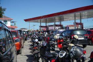 Antrean Panjang BBM di Bengkulu, Pertamina Pastikan Stok Aman