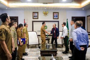 Rico Waas Sambut Baik Tawaran Kerja Sama Bank Sumut