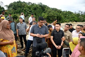 Bobby Nasution, Pastikan Bantuan Pascabencana di Tapteng Tepat Sasaran
