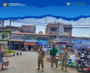 Satpol PP Kabupaten Karo Tertibkan Pedagang Kaki Lima di Berastagi dan Kabanjahe