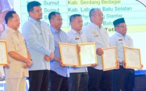 Bantu Korban Bencana, Labuhanbatu Raih Penghargaan dari Mendagri Bukti Kepedulian Kemanusiaan Antar Daerah