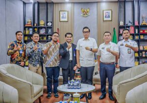 Terima Move Radio, Rico Waas Dorong Siaran Kreatif