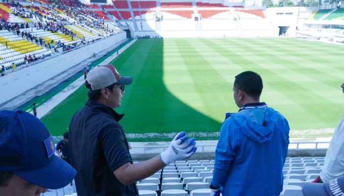 Sinergi Tanpa Jarak: Tiga Pilar Utama Kota Medan Bahu-Membahu Bersihkan Stadion Teladan