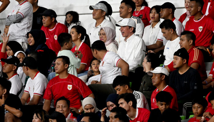Bobby Nasution Bersama Erick Thohir dan Jokowi, Saksikan Timnas U-19 Kalah dari Australia