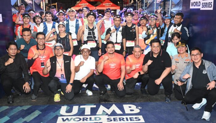 Bobby Nasution Lepas Pelari Dunia Trail of The Kings UTMB di Danau Toba 