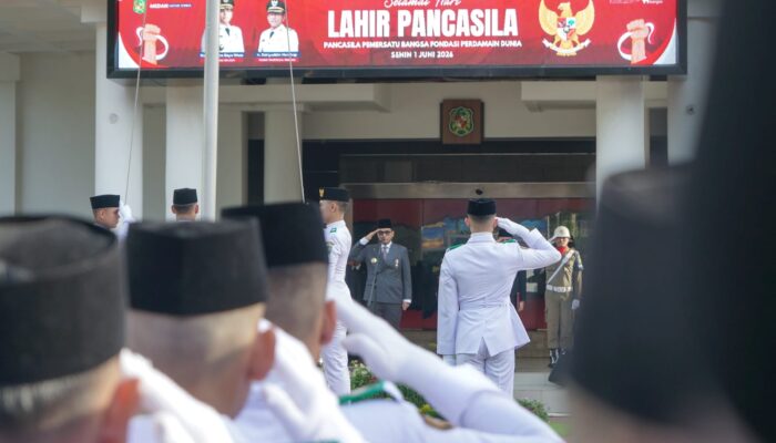 Pimpin Upacara Hari Lahir Pancasila, Walikota Medan : Pastikan Pancasila Hidup di Dalam Pikiran dan Pekerjaan Kita