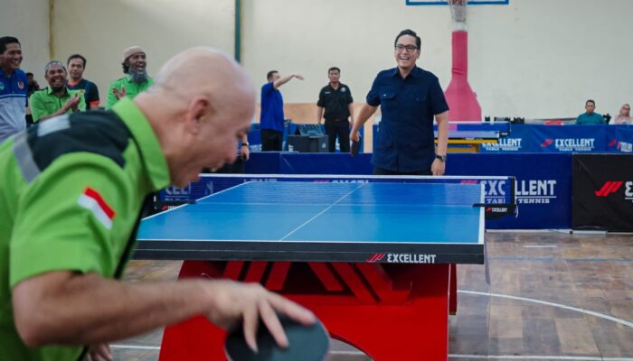 Tutup Turnamen antar PTM Medan, Rico Waas: Tenis Meja Tetap Eksis di Tengah Tren Olahraga Baru