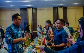 Walikota Medan Rico Waas Kunjungi Stan PWPM di Bazaar Kuliner UMKM APEKSI 2026