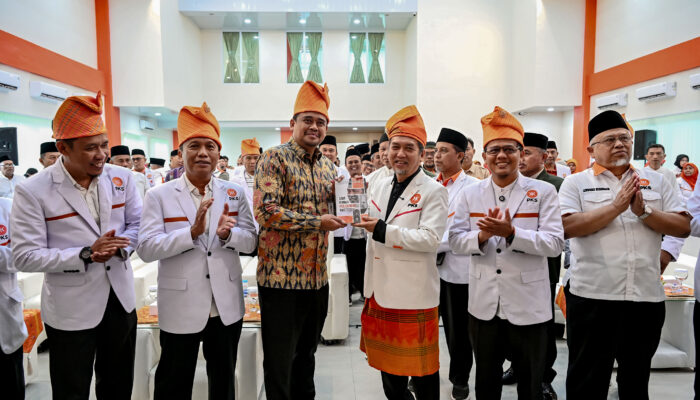 Resmikan Kantor DPW PKS Sumut, Bobby Nasution dan Presiden PKS Tekankan Kolaborasi 