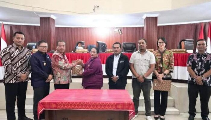 Pemkab Karo dan DPRD Kabupaten Sepakati Ranperda Pertanggungjawaban Pelaksanaan APBD TA 2025