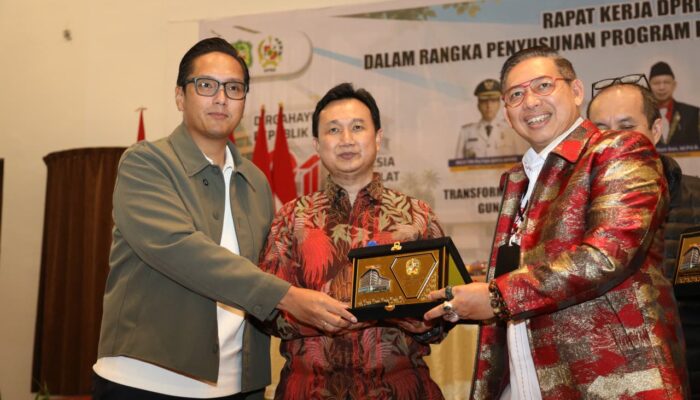 Rico Waas Dorong Penguatan Sinergi Pemko-DPRD Medan