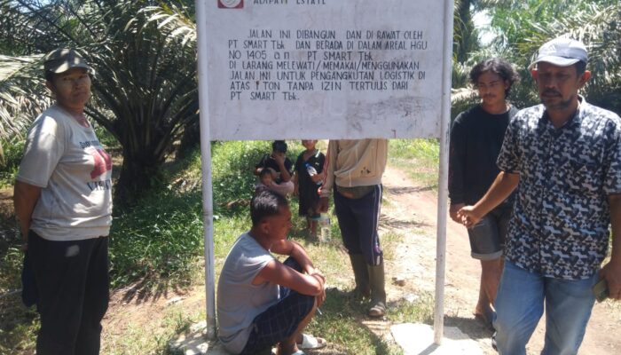 Perlakuan Diskriminatif PT SMART Tbk, Petani Sawit Sekitar Kebun Adipati Semakin Sulit