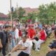 Hadir di Tengah Warga, Rico Waas Ikut Lomba Tarik Tambang