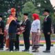 Walikota Medan Serahkan Satyalancana Karya Satya dari Presiden RI