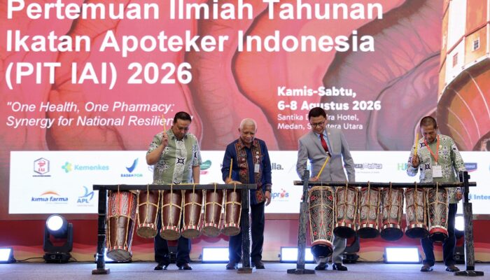 Wagubsu Surya: Penting Kolaborasi Pemerintah dan Apoteker Hadapi Tantangan Kesehatan Global