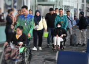 Bobby Nasution Berangkatkan Pasien Terduga Korban MBG Karo ke Jakarta untuk Penanganan Lebih Lanjut