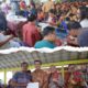 Serahkan Bantuan, Bupati Karo Amtonius Ginting Sambangi Warga Desa Kutagugung