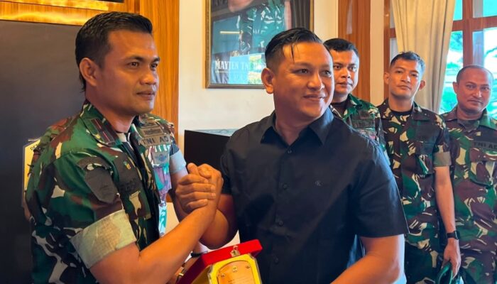 Kisah Haru, Dandenintel Kodam I/BB, Letkol Arm Eddy Saputra Ginting dan Noda Sirih di Kemeja Putihnya