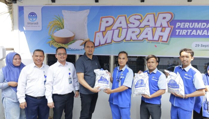 Peduli Sesama, Perumda Tirtanadi Gelar Pasar Murah