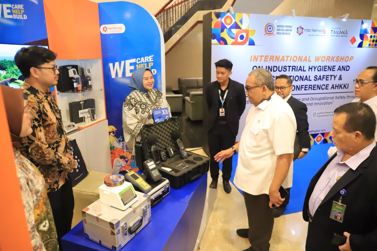 Wamenaker Afriansyah Noor: Higiene Industri Penting Cegah Kecelakaan Kerja