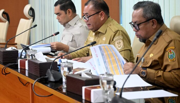 Pemprovsu dan DPRD Sumut Tuntaskan Evaluasi P-APBD 2026, Pendapatan Daerah Naik Rp1,29 Triliun